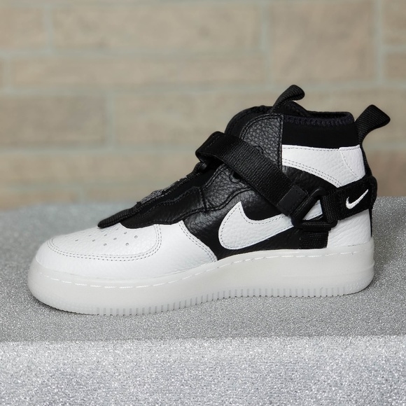 nike air force utility mid